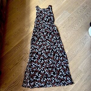 Elegant Black and White Floral Maxi Dress
